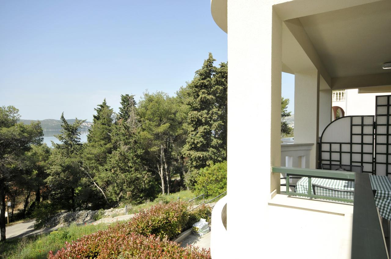 Villa Fani - Apartments In Trogir Ngoại thất bức ảnh