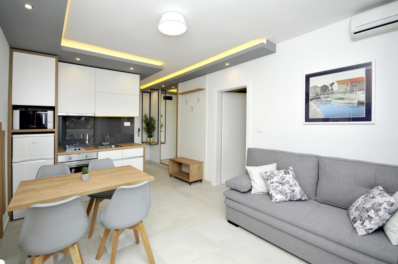 Villa Fani - Apartments In Trogir Ngoại thất bức ảnh