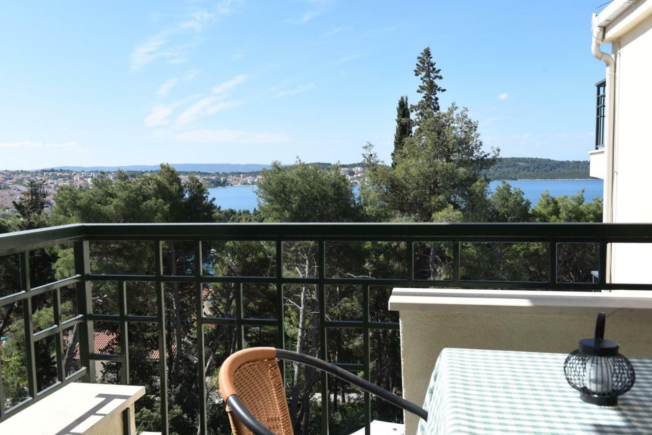 Villa Fani - Apartments In Trogir Ngoại thất bức ảnh