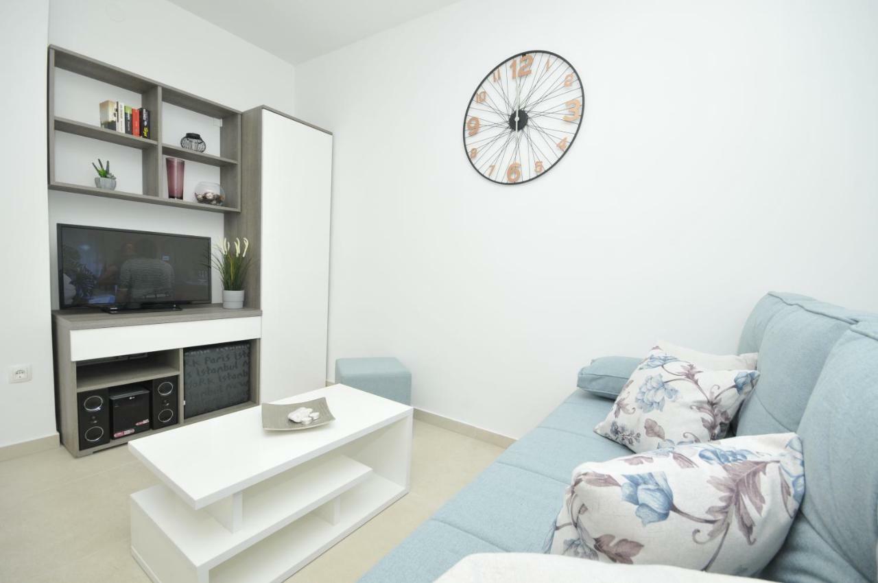 Villa Fani - Apartments In Trogir Ngoại thất bức ảnh